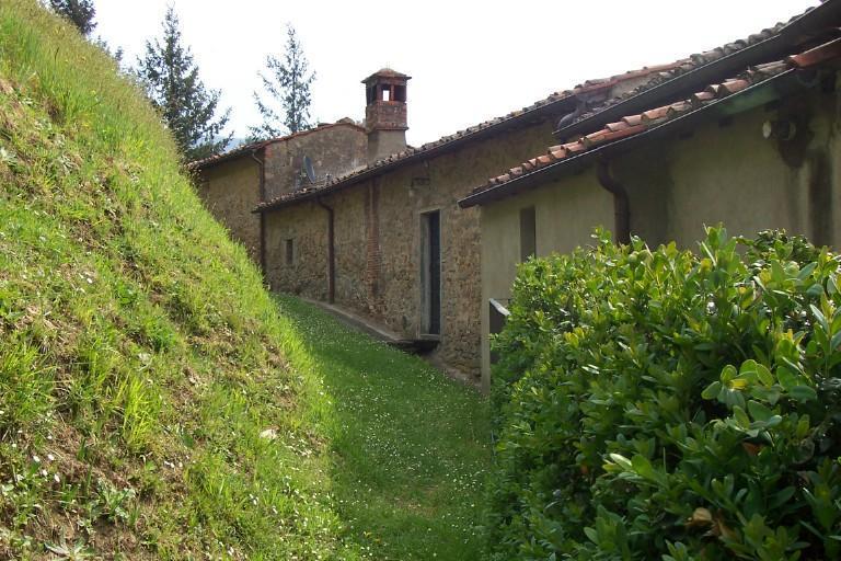Апартаменты Fattoria Di Pietrabuona Пеша Экстерьер фото